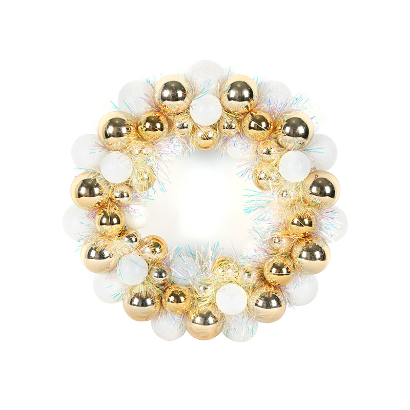 Durability Analysis of Christmas Tree Wreath Decorations' Festive Charm 